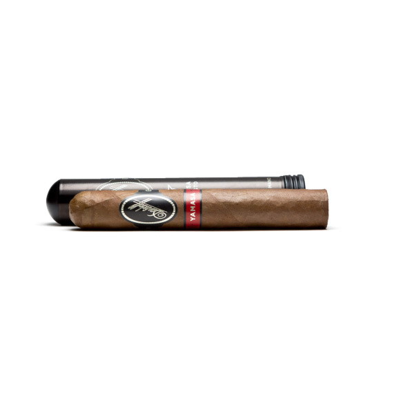 Davidoff Yamasa Robusto Tubo