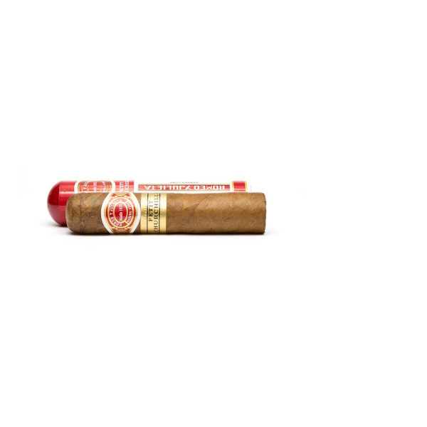 Romeo y Julieta Petit Churchill Tubo