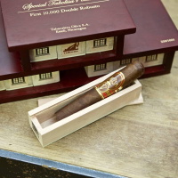 Oliva Serie V Special Tabolisa 1 Edition Double Robusto